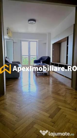 Apartament cu 3 camere decomandat, mobilat în Lacul Tei