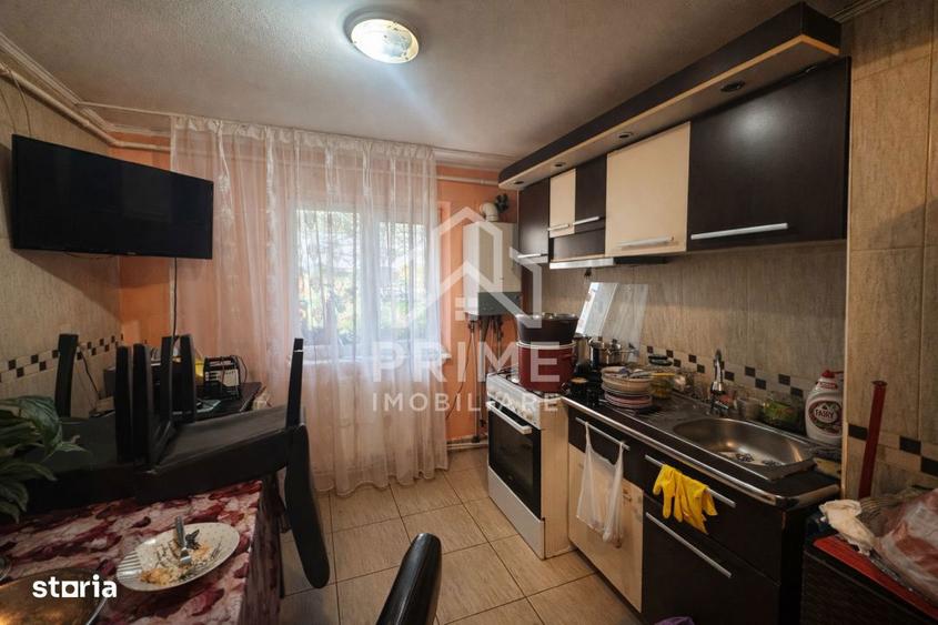 Apartament 3 camere| 62 mp, parter| zona Ampoi 3 - 4