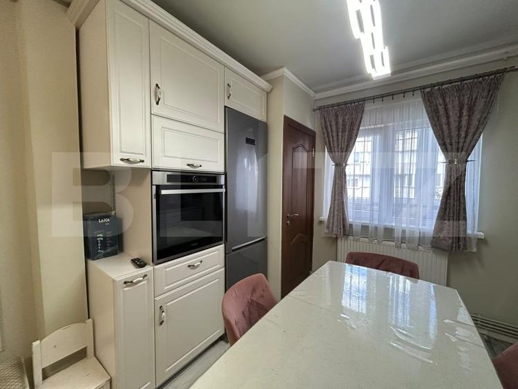 Apartament cu 2 camere decomandat, mobilat în Plopilor