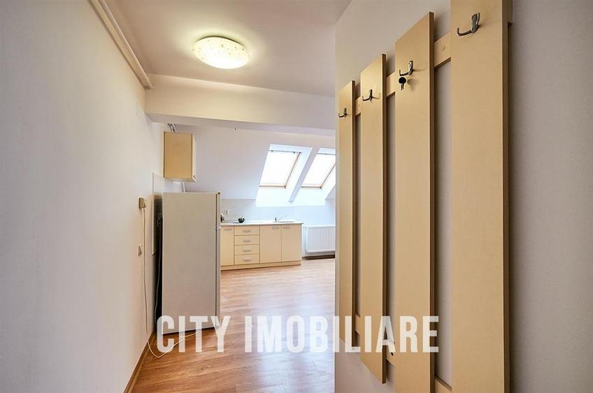 Apartament cu 2 camere decomandat, mobilat în Bună Ziua