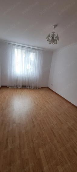 Apartament cu 2 camere decomandat în Târgu Neamț