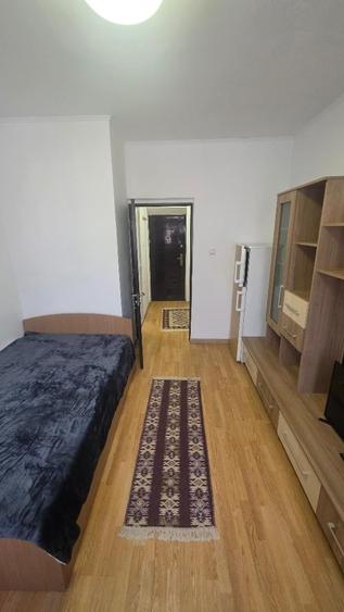 Garsonieră semidecomandată în CET