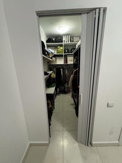 Apartament cu 2 camere decomandat în Apărătorii Patriei