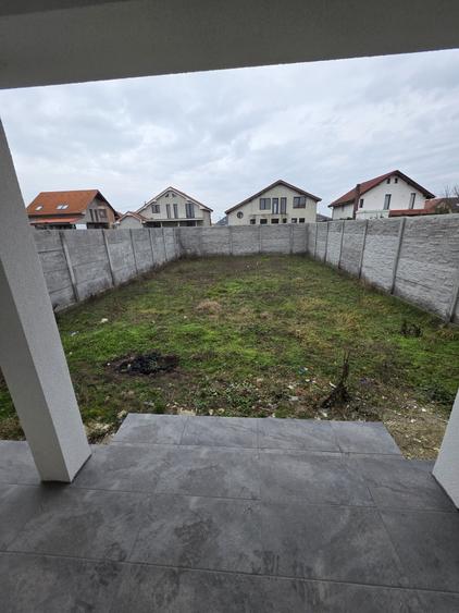Casă cu 4 camere în Nojorid