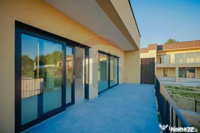 Casă cu 4 camere cu Teren 575 Mp în Central