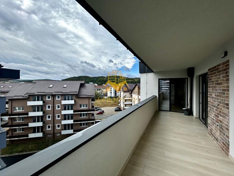 Apartament cu 2 camere semidecomandat, mobilat în Florești