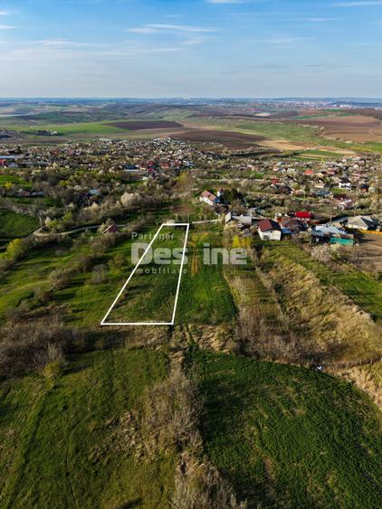 Teren Construcții intravilan de 2091 mp, în Mogoșești