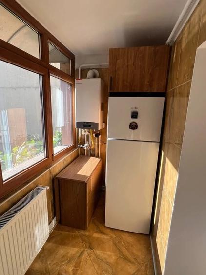 Apartament cu 2 camere semidecomandat în Rovine