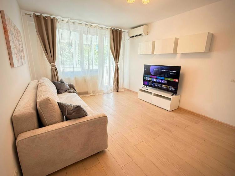 Apartament cu 2 camere semidecomandat în Colentina