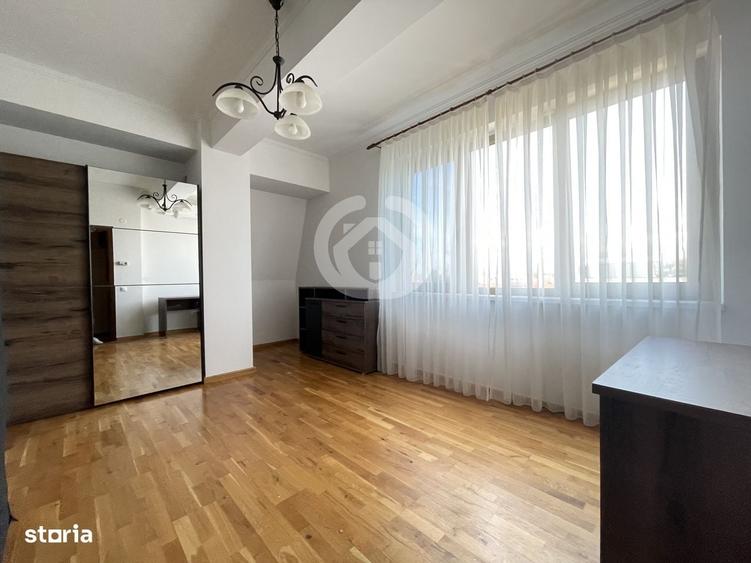 Apartament cu 4 camere în Central