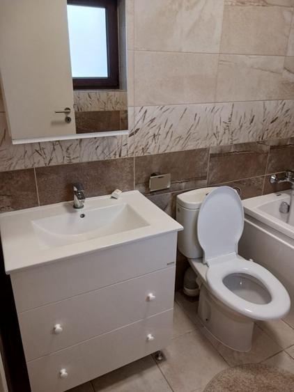 Casă cu 4 camere în Sânpetru