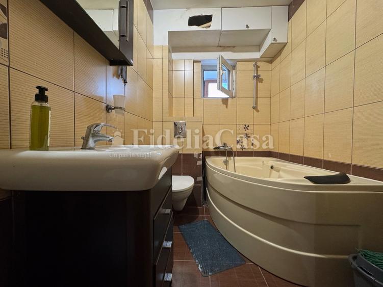 Apartament cu 4 camere în Cug