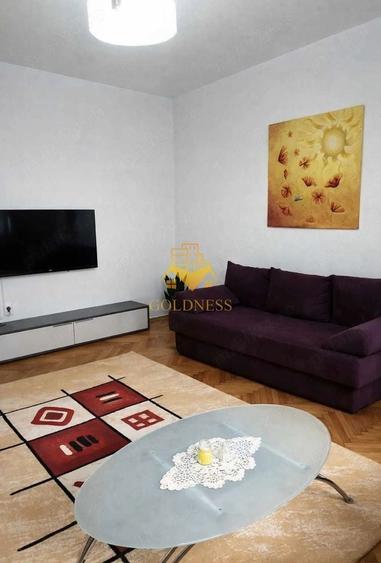 Apartament cu 2 camere decomandat, mobilat în Central