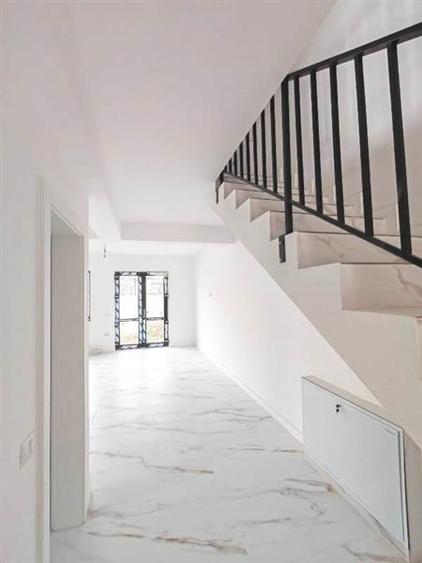 Duplex cu 4 camere cu Teren 200 Mp în Prelungirea Ghencea