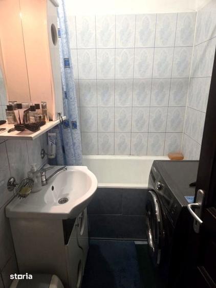 Apartament cu 3 camere decomandat în Ferentari