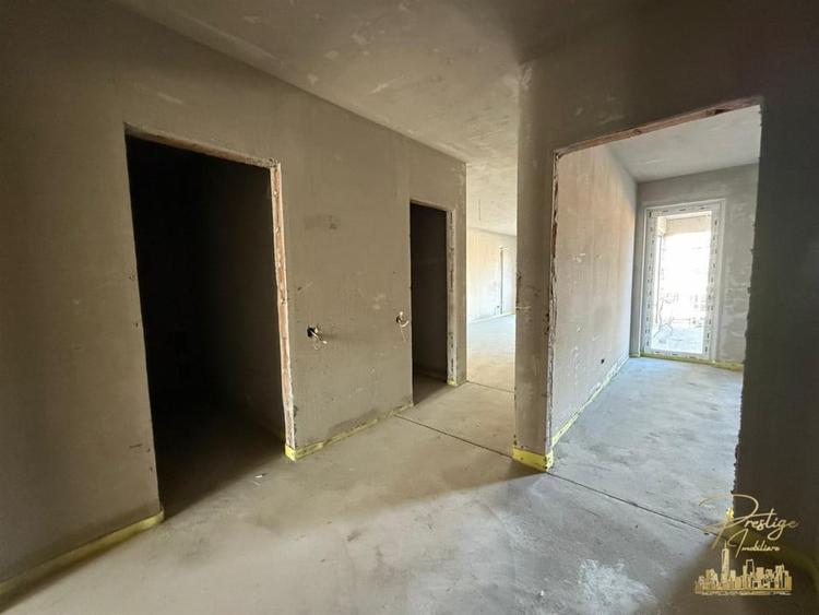 Apartament cu 2 camere decomandat în Cetății