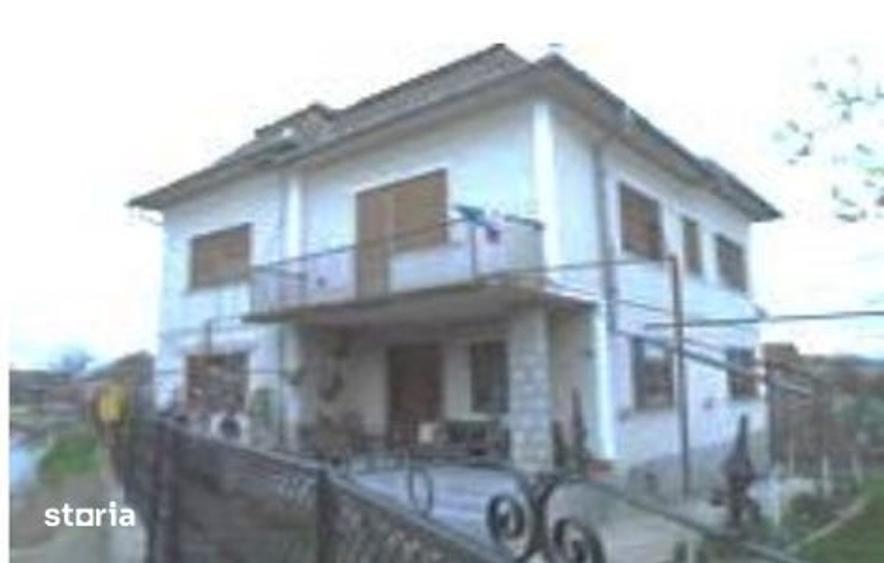 Casă cu 2 camere cu Teren 521 Mp în Unirea