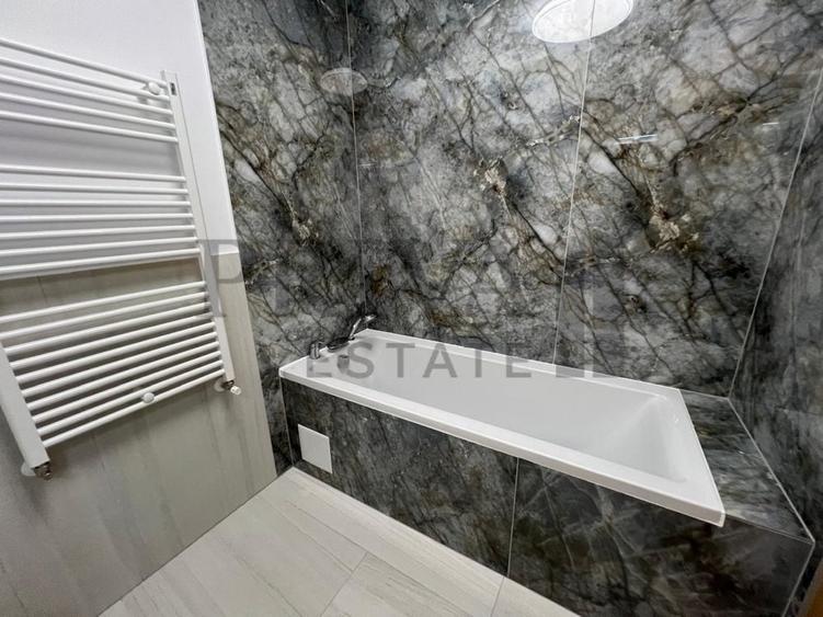 Apartament cu 3 camere decomandat, mobilat în Central
