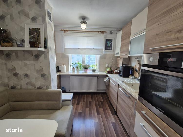 Apartament cu 4 camere decomandat, mobilat în Mănăștur