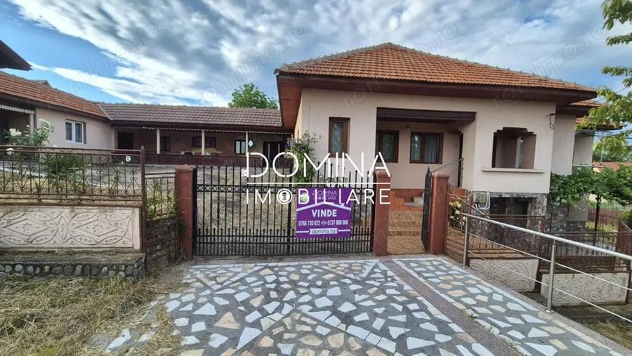Casă cu 3 camere cu Teren 1000 Mp în Bengești
