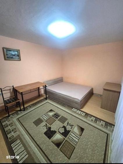 Garsonieră în Girocului