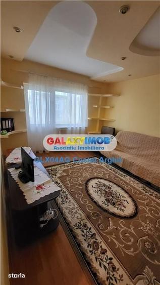 Apartament cu 4 camere decomandat în Găvana