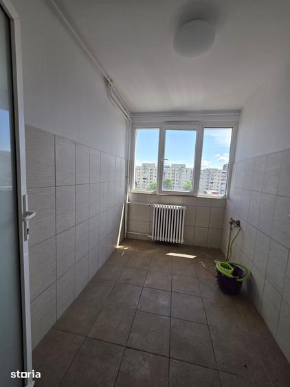 Apartament cu 2 camere semidecomandat în Timpuri Noi