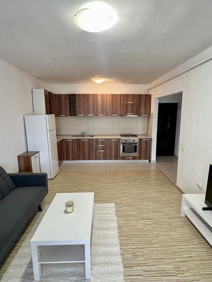 Apartament cu 2 camere în Florești