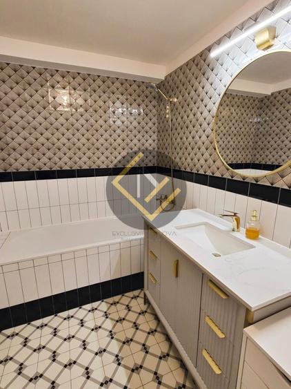 Apartament cu 3 camere decomandat, mobilat în Dacia