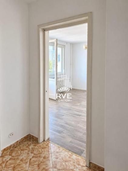 Apartament cu 3 camere în Gorjului