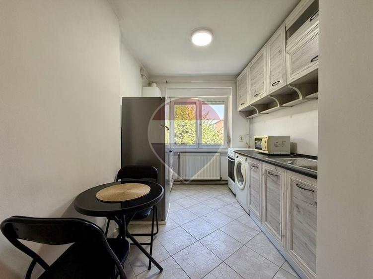 Apartament cu 2 camere de închiriat - zona Central - 6
