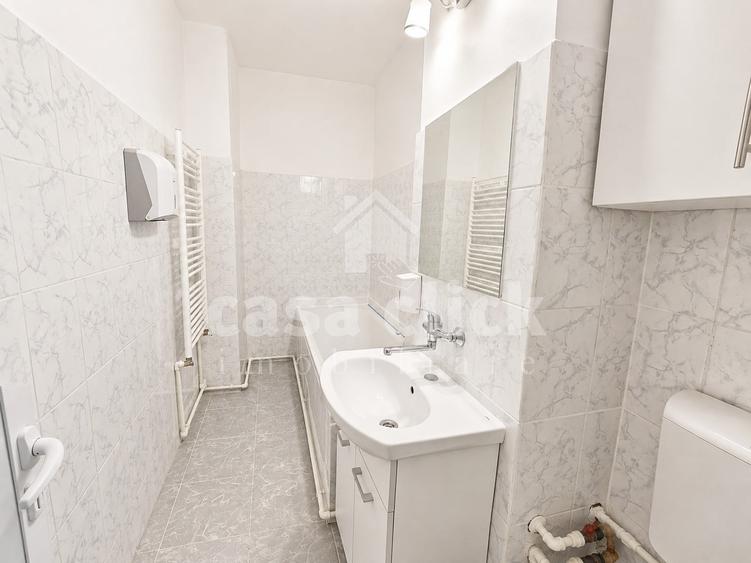 Garsonieră decomandată în Mazepa 1