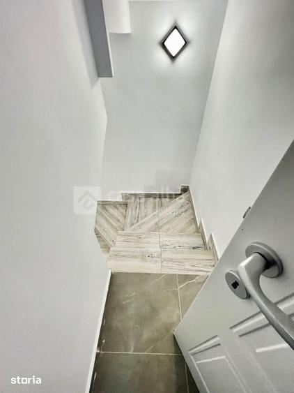 Casă cu 4 camere cu Teren 500 Mp în Bucium