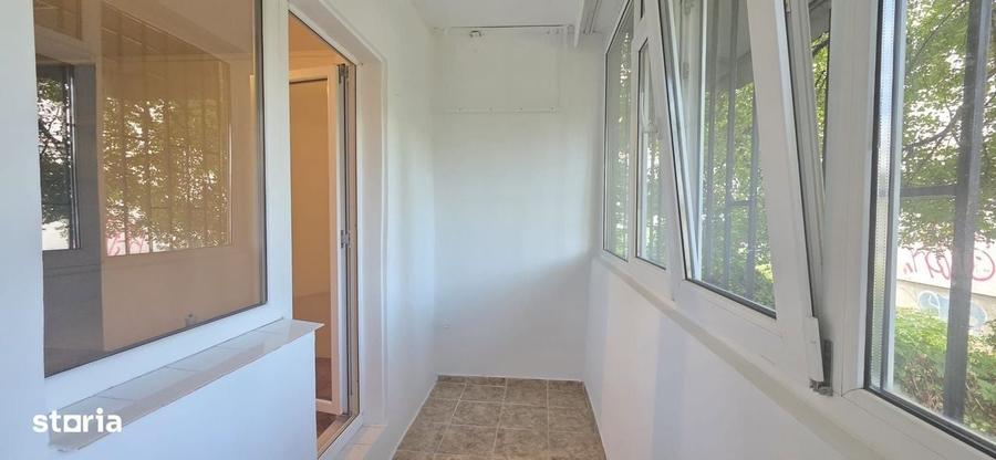 Inel 2 Pn-Uri 2 Camere Decomandat 57 Mp. 2 Balcoane, Parter, Gaze. - 6