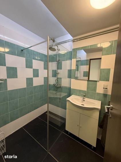 Apartament cu 3 camere semidecomandat în Iosefin