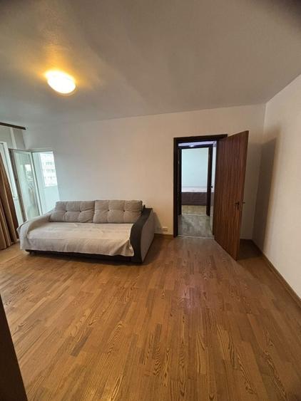 Apartament cu 2 camere semidecomandat în Bucureștii Noi