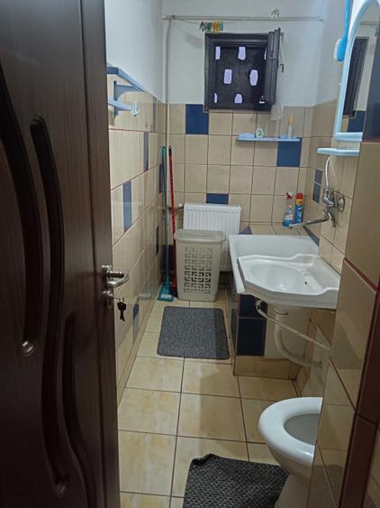 Apartament cu 2 camere decomandat în Găvana