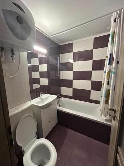 Apartament cu 2 camere semidecomandat în Brâncoveanu