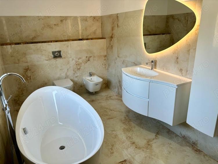 Casă cu 4 camere cu Teren 210 Mp în Cetate