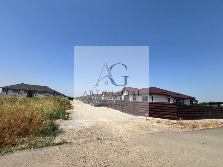 Teren Construcții intravilan de 10000 mp, în Balotești
