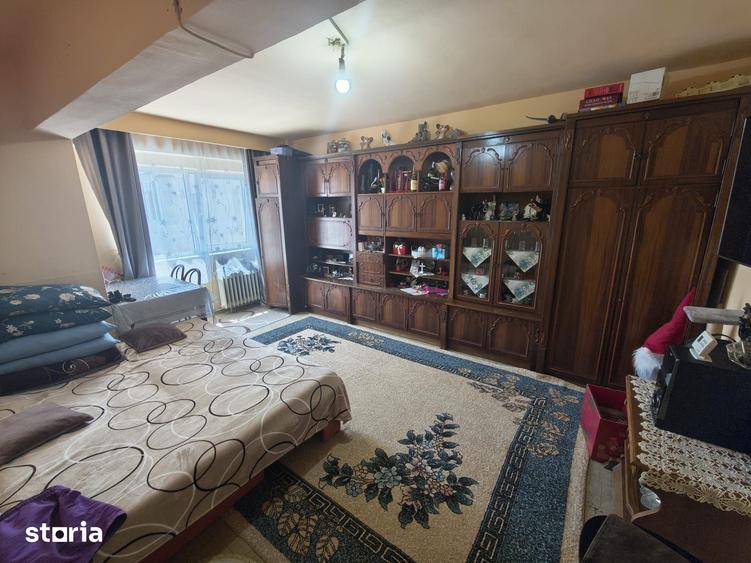 Apartament cu 2 camere decomandat în Depozitelor