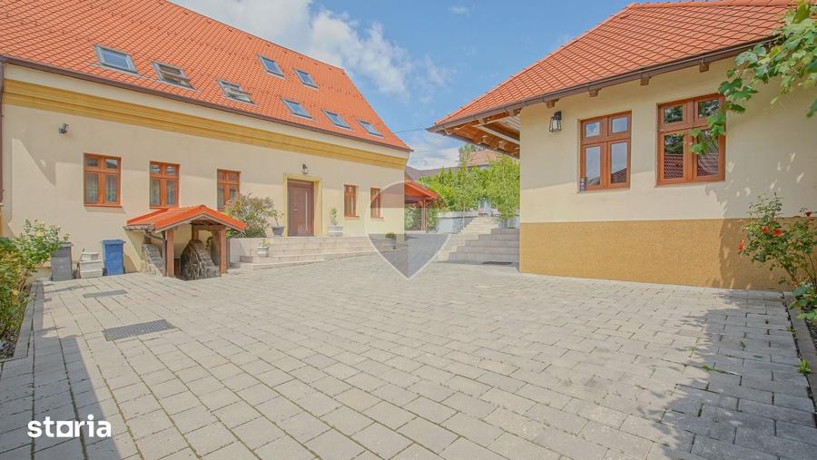 Vila premium cu business func?ional | 475 mp | Sacele - 1