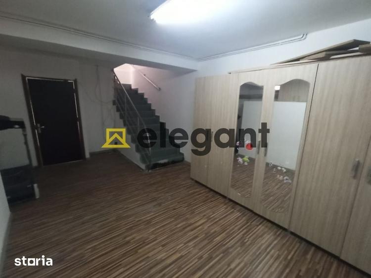 Apartament cu 5 camere în Craiovița Nouă