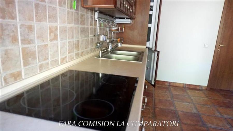 Casă individuală cu 5 camere cu Canalizare în Muereasca