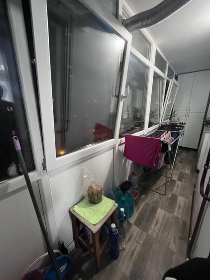 Apartament cu 4 camere decomandat, mobilat în 1 Mai
