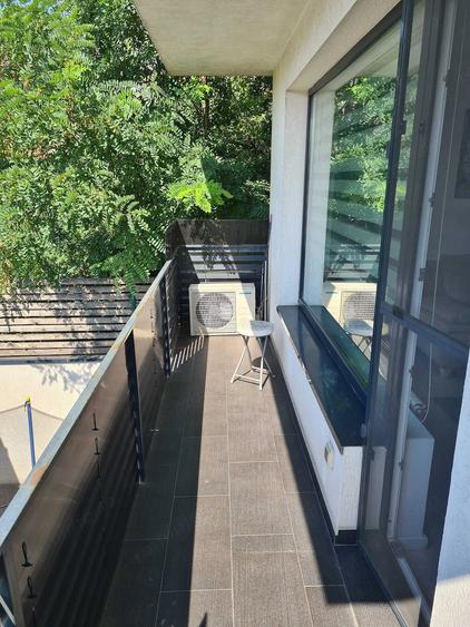 Apartament cu 2 camere decomandat în Brâncoveanu