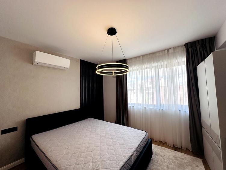 Apartament cu 3 camere decomandat, mobilat în Aviației