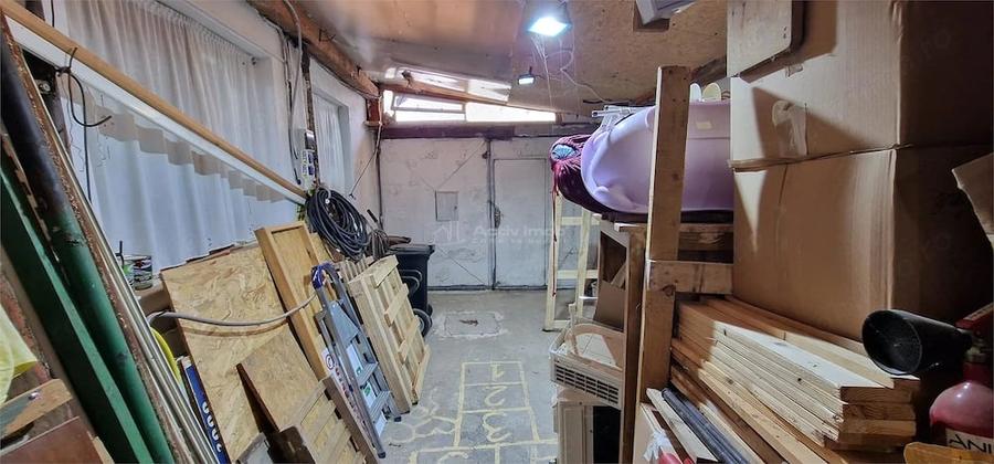 Casă cu Teren 343 Mp în Central