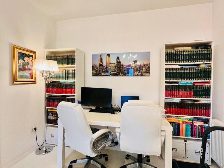 Apartament cu 3 camere semidecomandat în Drumul Taberei
