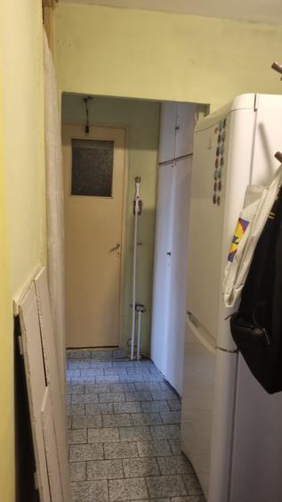 Apartament cu 2 camere decomandat în Berceni